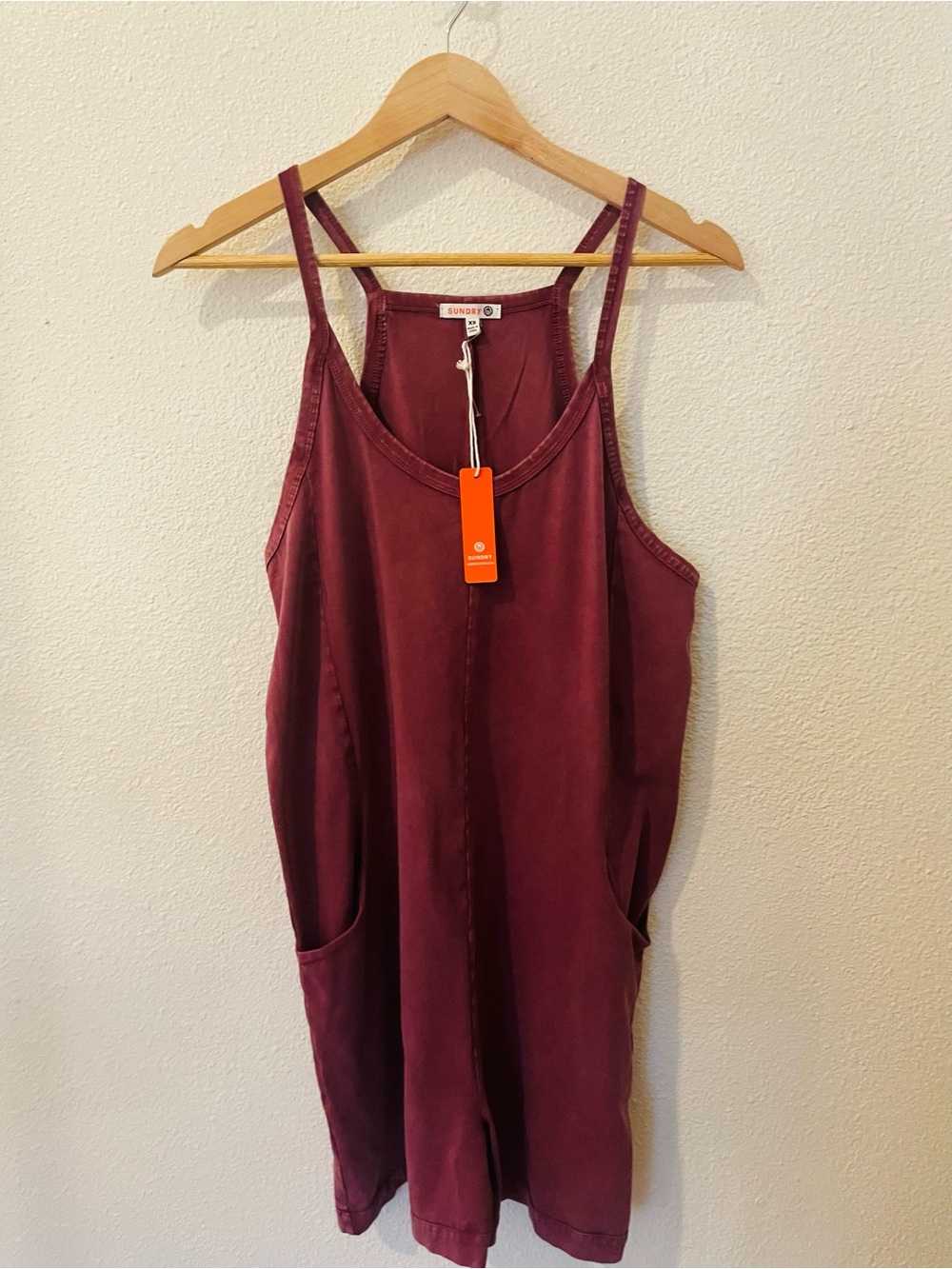 Sundry Pink Red Mineral-Wash Knit Spaghetti Romper with front pockets Sz XS NWT